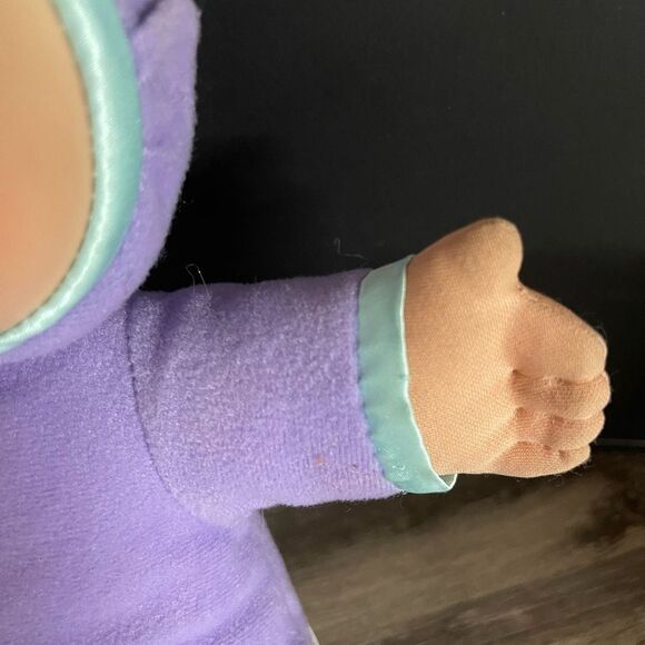 Vintage Cabbage Patch Kids Pajama Baby Doll–1990s Plush Lavender Satin Trim 14” - Picture 3 of 8